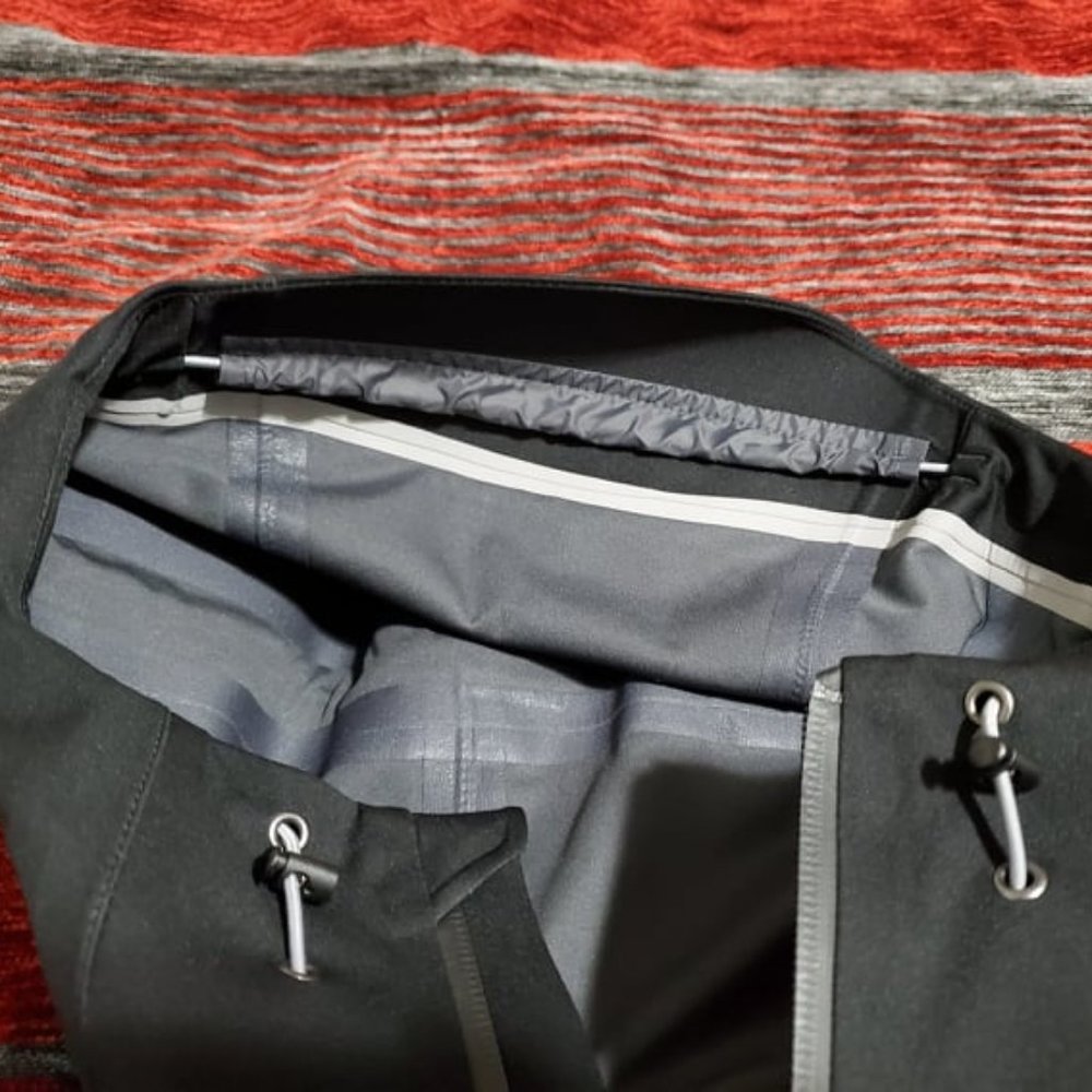 REI Motility rain jacket New with tags* XS 🍁 - Picture 5 of 12